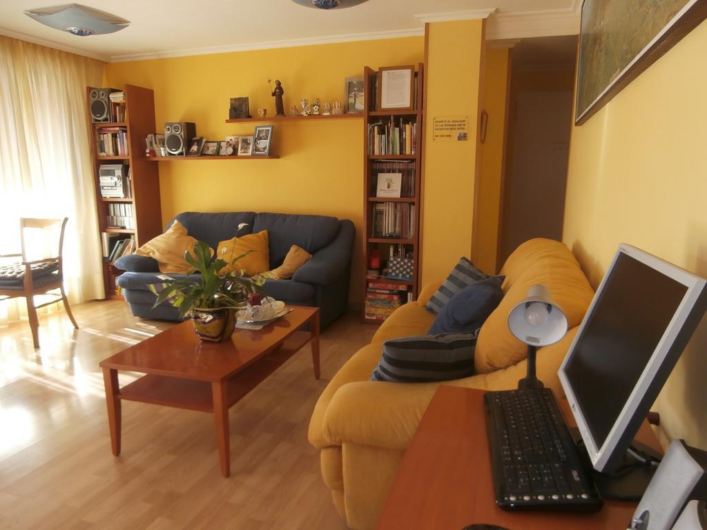 Hostal El Volante Estella Eksteriør bilde