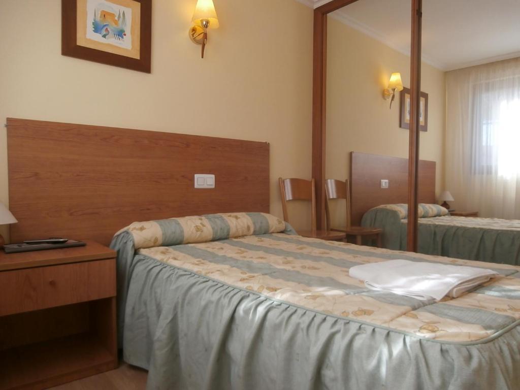 Hostal El Volante Estella Eksteriør bilde