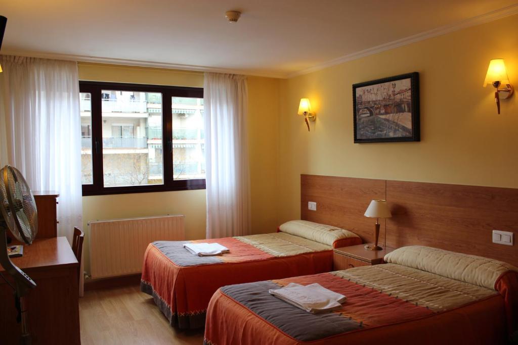 Hostal El Volante Estella Rom bilde
